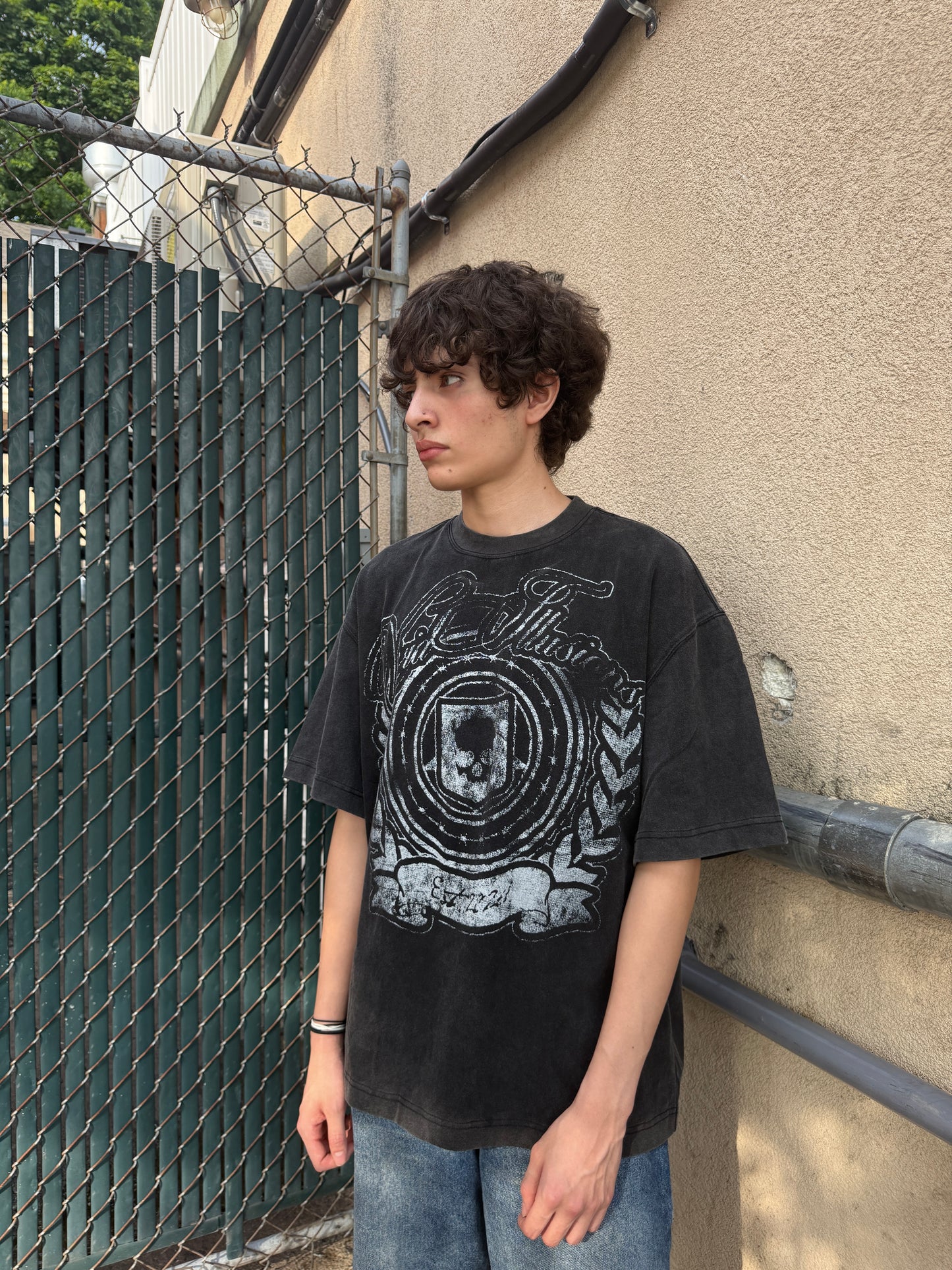 “University” t shirt