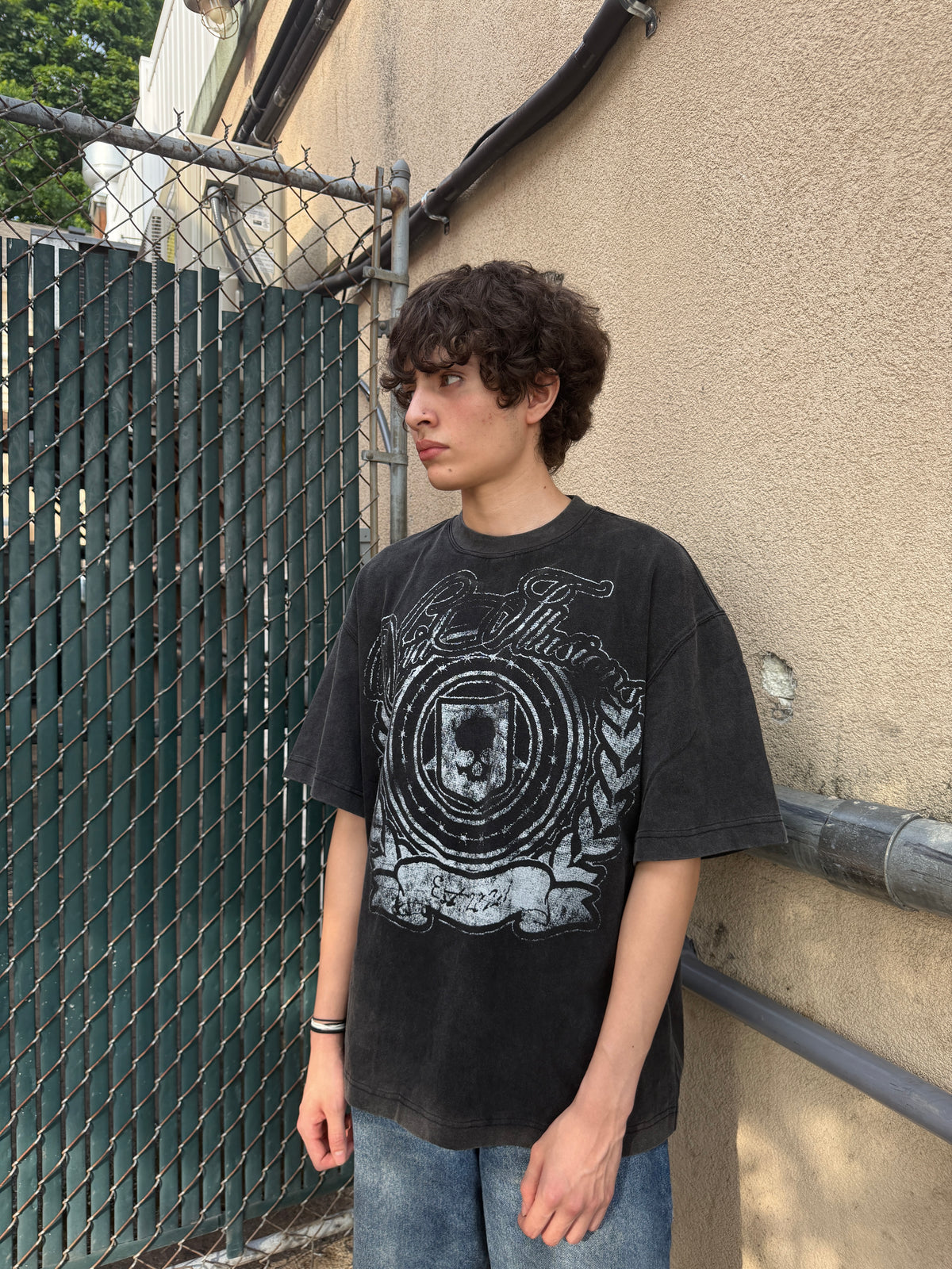 “University” t shirt